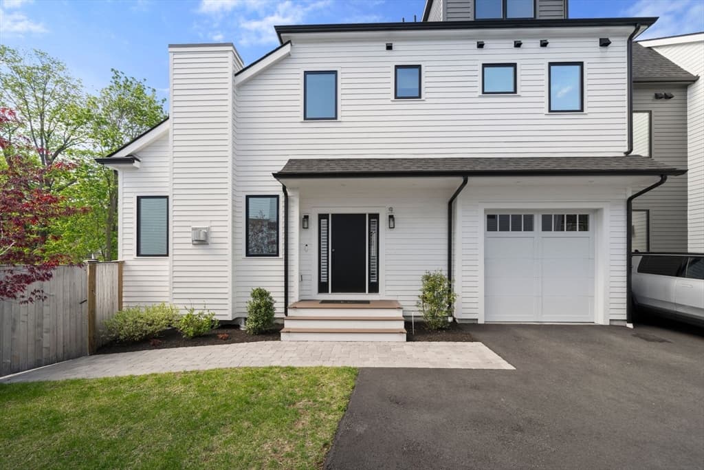 9 Johnson Pl # 9, Newton MA 02466