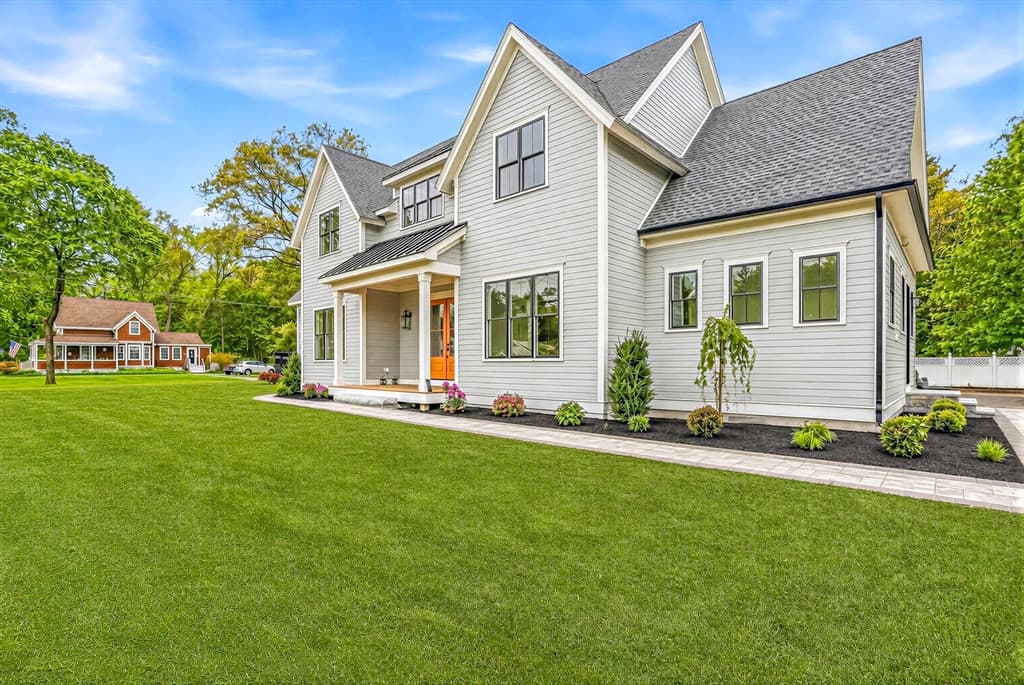 125 West Plain Street, Wayland MA 01778 photo 2