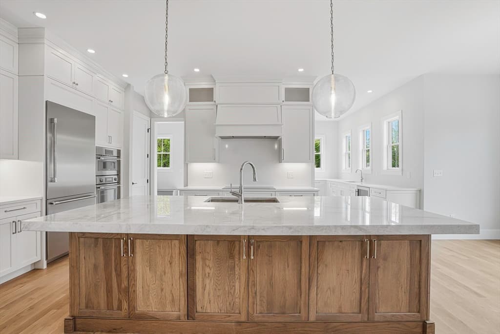 125 West Plain Street, Wayland MA 01778 photo 9