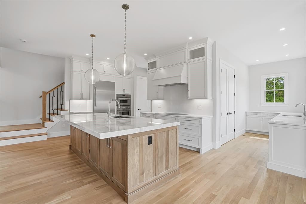 125 West Plain Street, Wayland MA 01778 photo 10