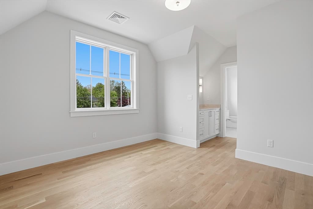 125 West Plain Street, Wayland MA 01778 photo 29