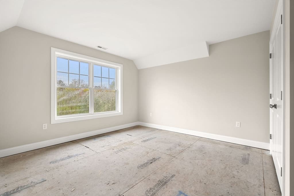 Condominium at 66 Parish Road # 8, Georgetown MA 01833, Georgetown, photo 23 of 40