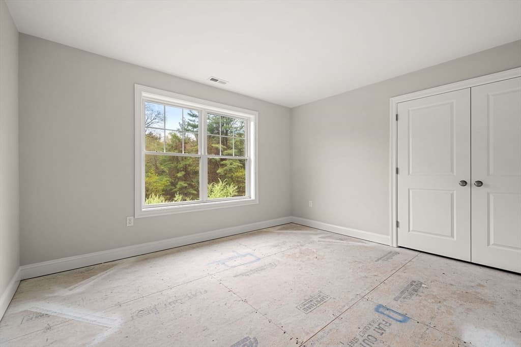 Condominium at 66 Parish Road # 8, Georgetown MA 01833, Georgetown, photo 28 of 40