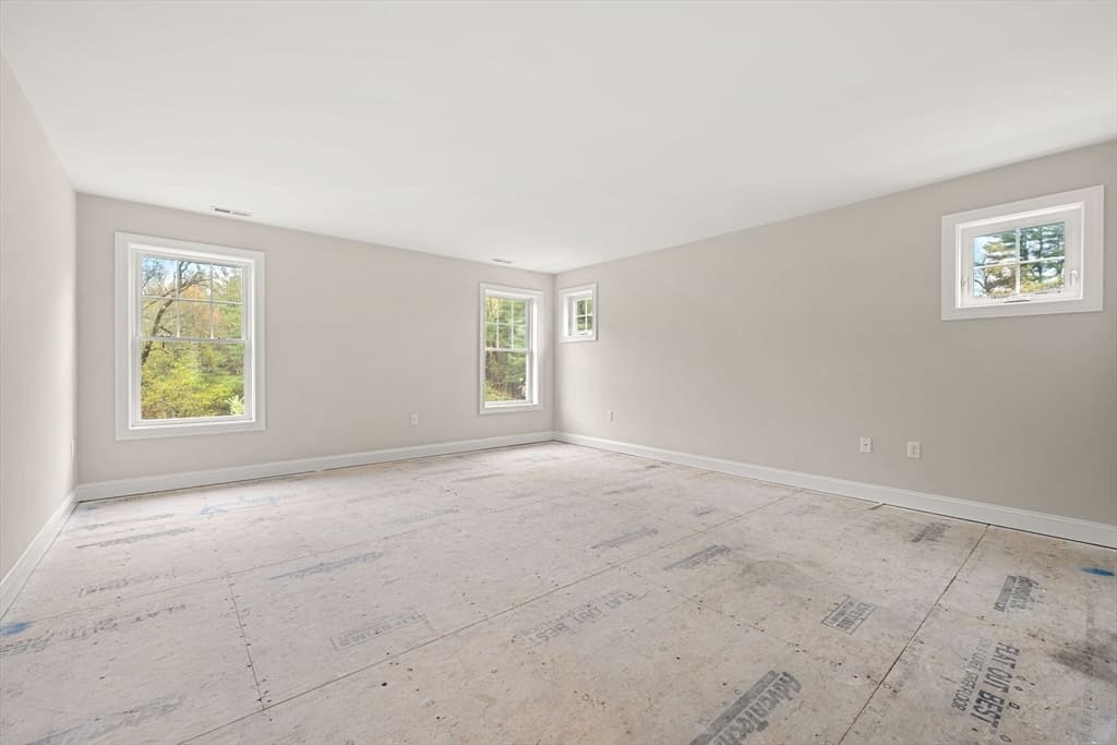 Condominium at 66 Parish Road # 8, Georgetown MA 01833, Georgetown, photo 30 of 40