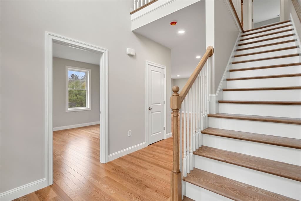 Condominium at 66 Parish Road # 8, Georgetown MA 01833, Georgetown, photo 19 of 40