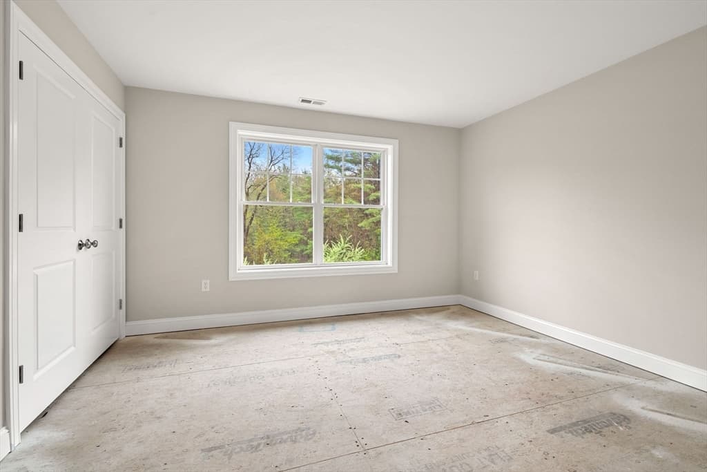 Condominium at 66 Parish Road # 8, Georgetown MA 01833, Georgetown, photo 25 of 40