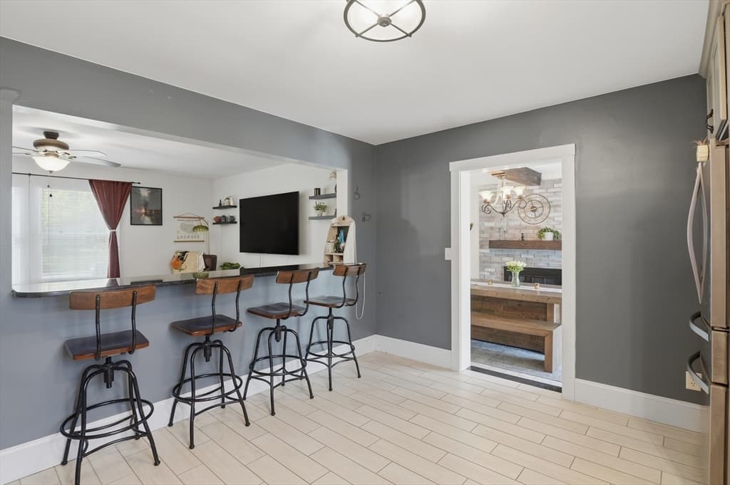 Single Family Residence at 88 Clinton Road, Sterling MA 01564, Sterling, photo 11 of 32