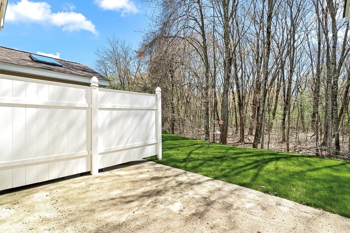 Condominium at 218 Rangeway Rd # 232, Billerica MA 01862, photo 34 of 38