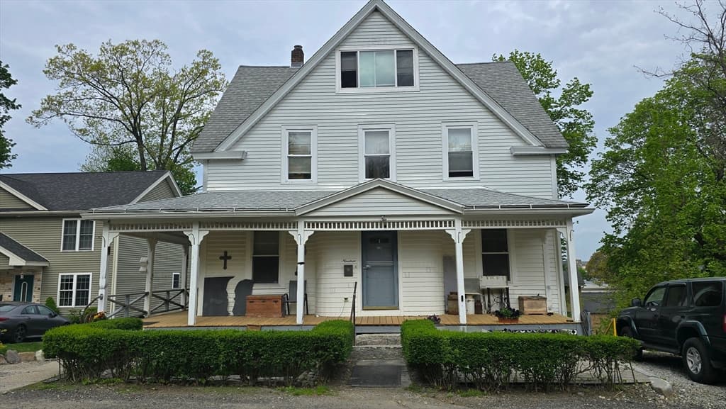 19 Denmark Street, Worcester MA 01606