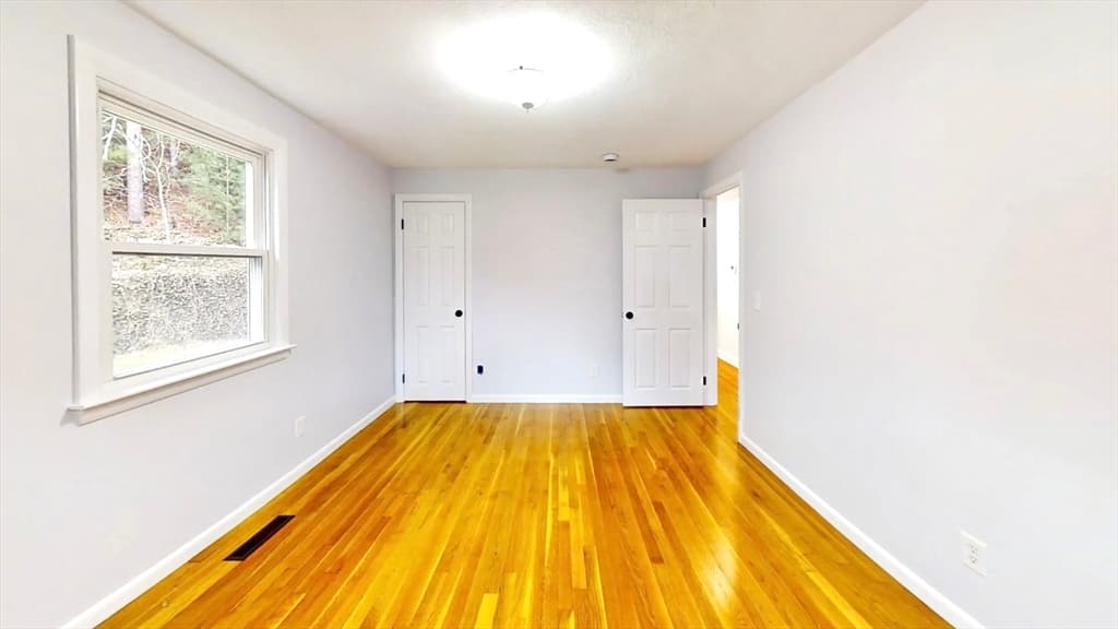 Single Family Residence at 8 Reardon Rd, Hudson MA 01749, Hudson, photo 22 of 31