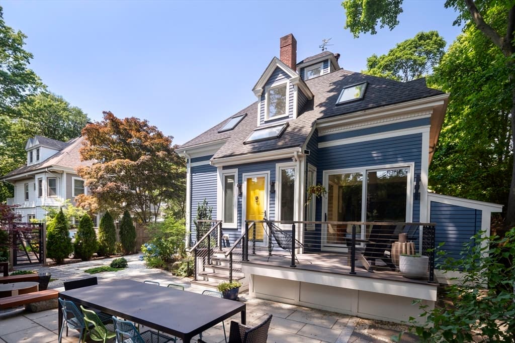 7 Stetson Street, Brookline MA 02446