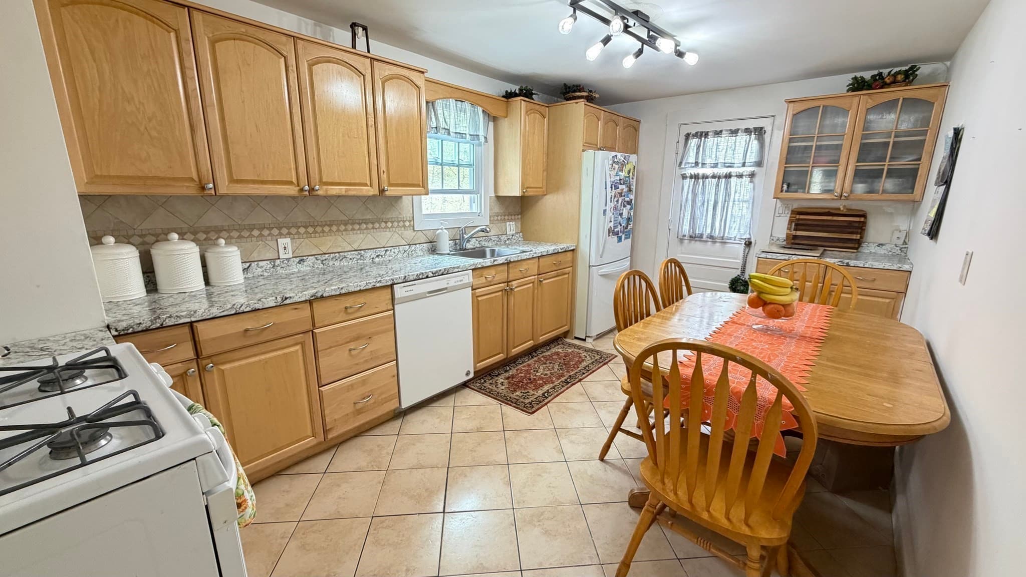 Single Family Residence at 62 W Union St, Ashland MA 01721, photo 7 of 23