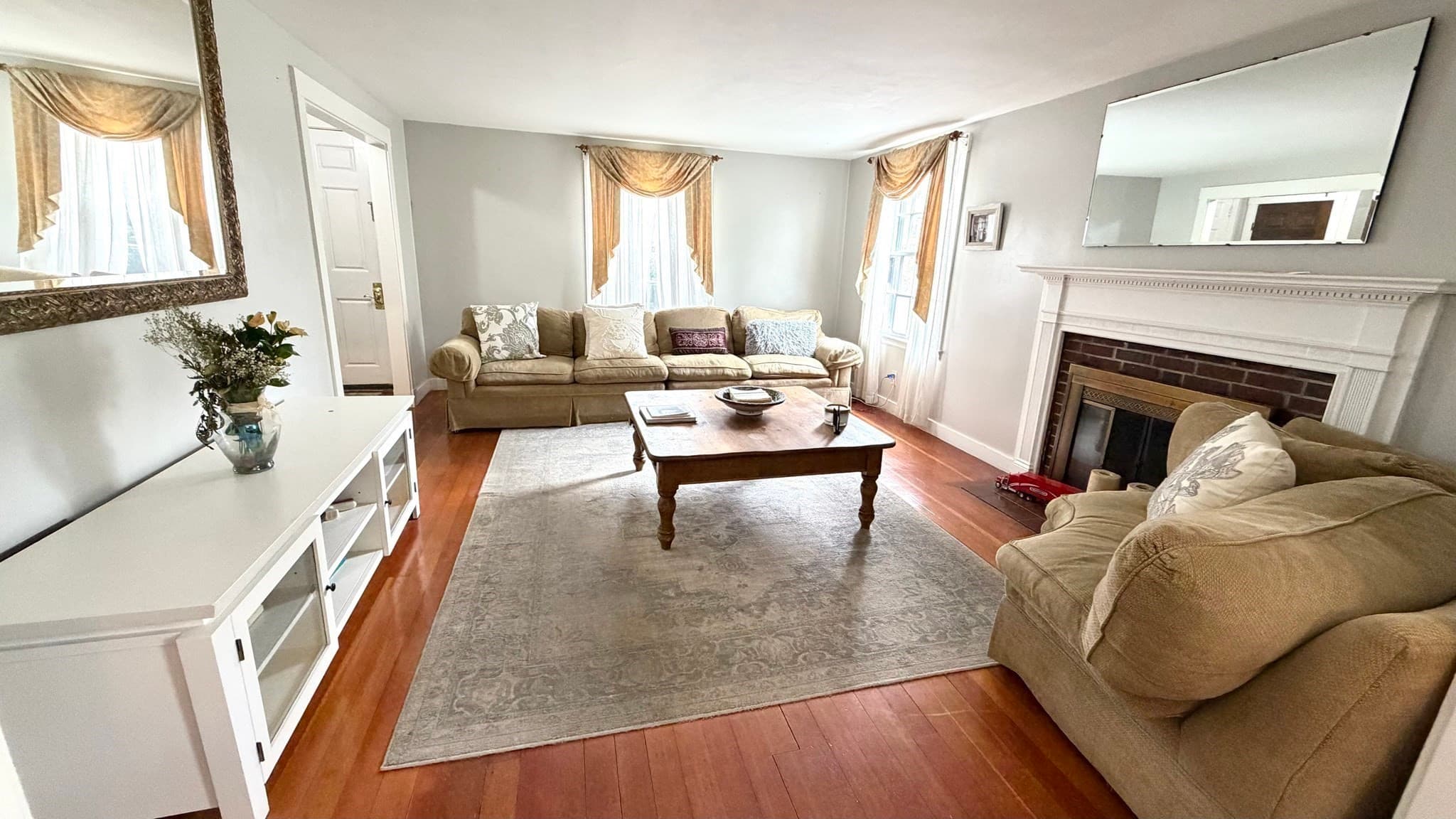 Single Family Residence at 62 W Union St, Ashland MA 01721, photo 3 of 23