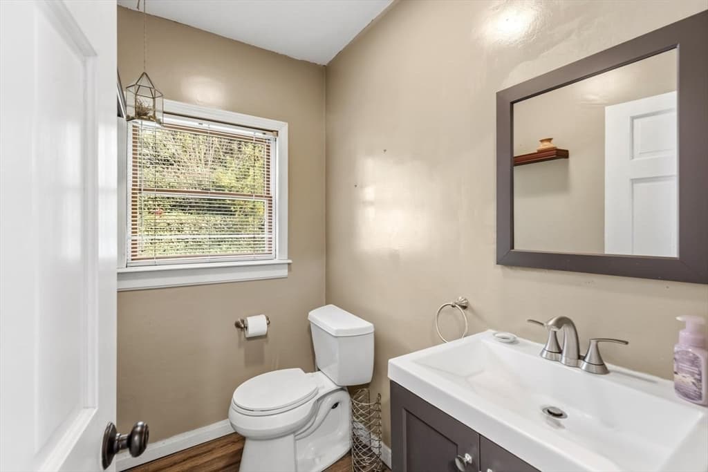 29 Woodlawn St, Lynn MA 01904 photo 13