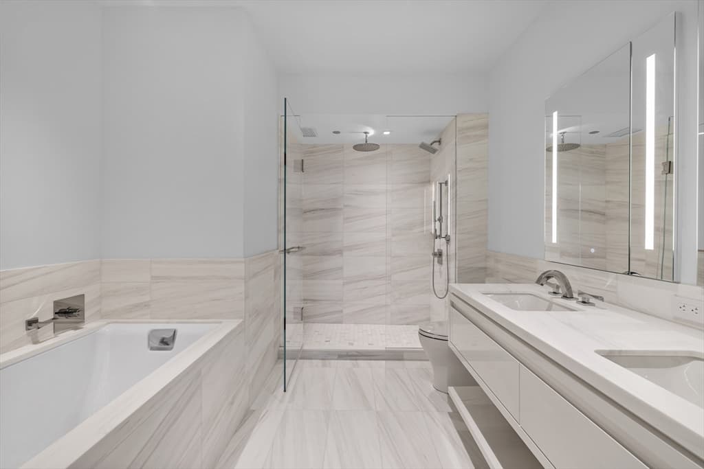 Condominium at 150 Seaport Blvd # 19G, Boston MA 02210, photo 7 of 18