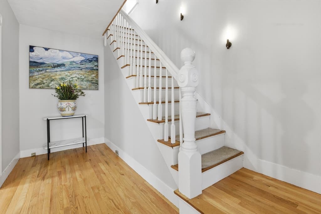 56 Agassiz Ave, Belmont MA 02478 photo 19