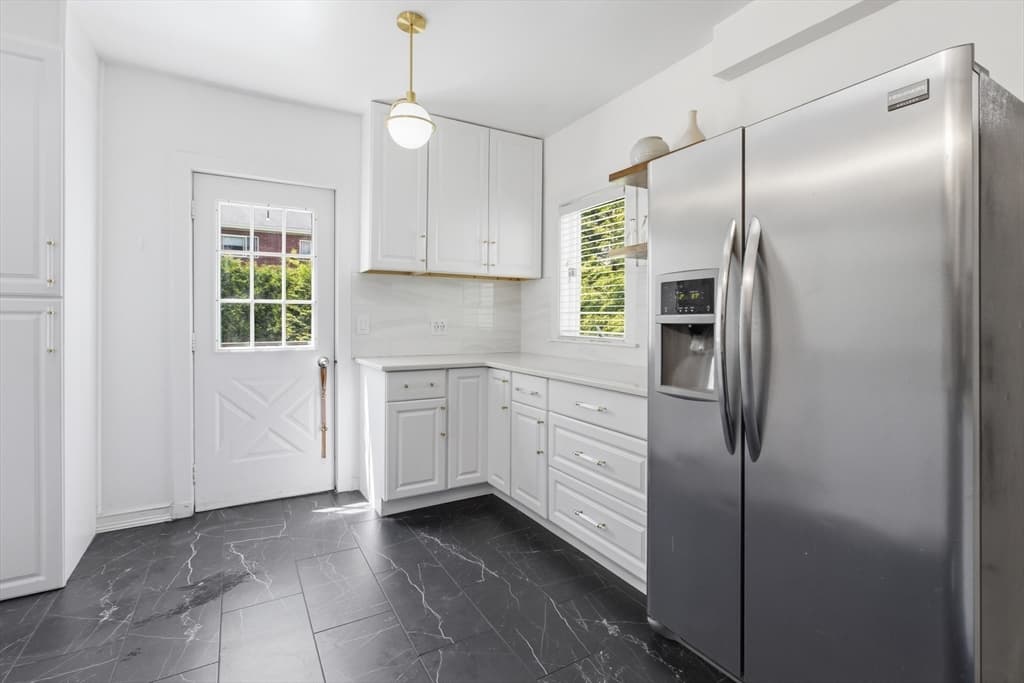 56 Agassiz Ave, Belmont MA 02478 photo 4