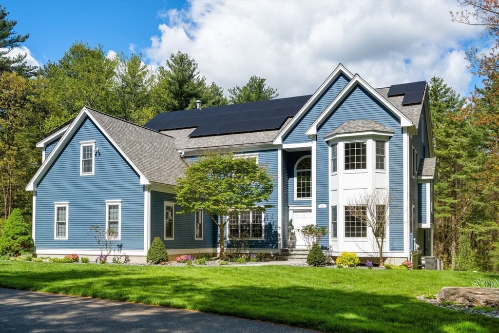 Single Family Residence at 220 Newtown Road, Acton MA 01720, Acton, photo 3 of 35