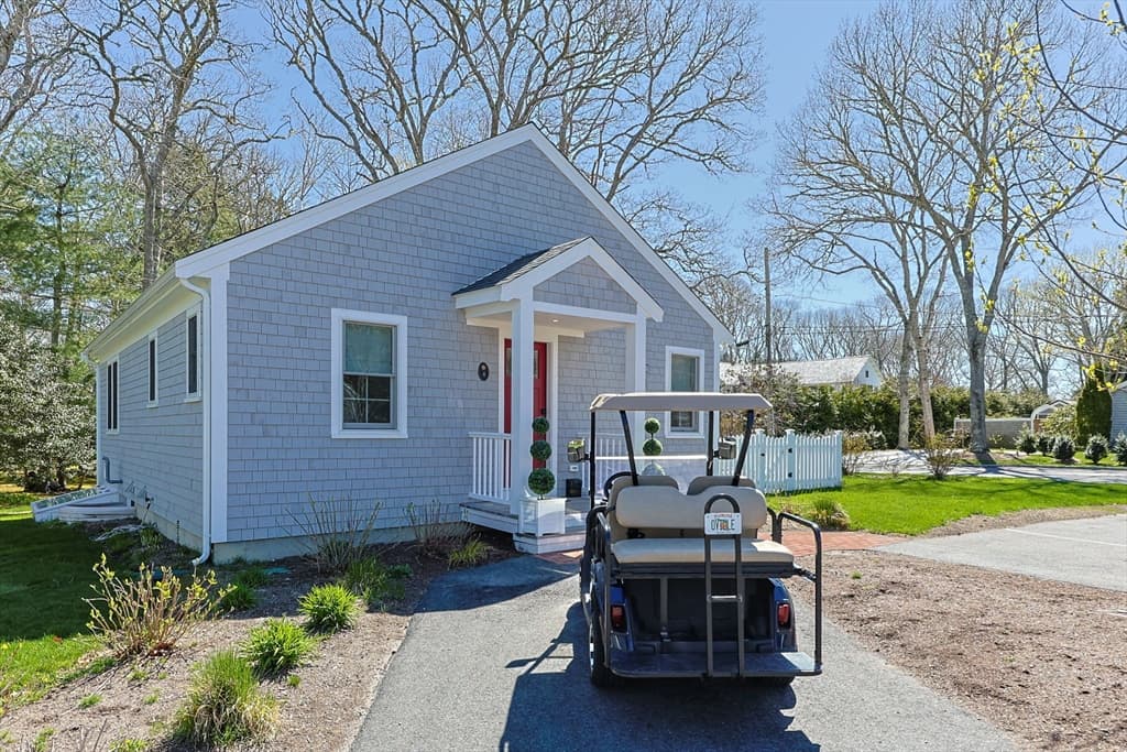 Condominium at 16 Second # 4, Barnstable MA 02655, photo 33 of 40