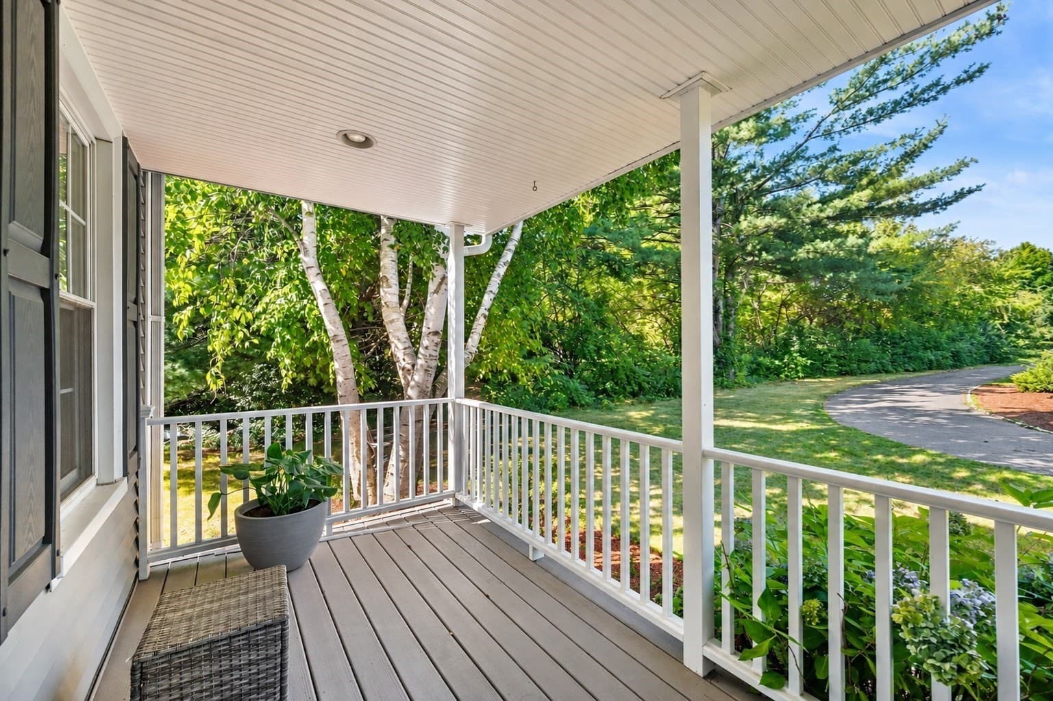 Single Family Residence at 103 Barker St, North Andover MA 01845, photo 6 of 42