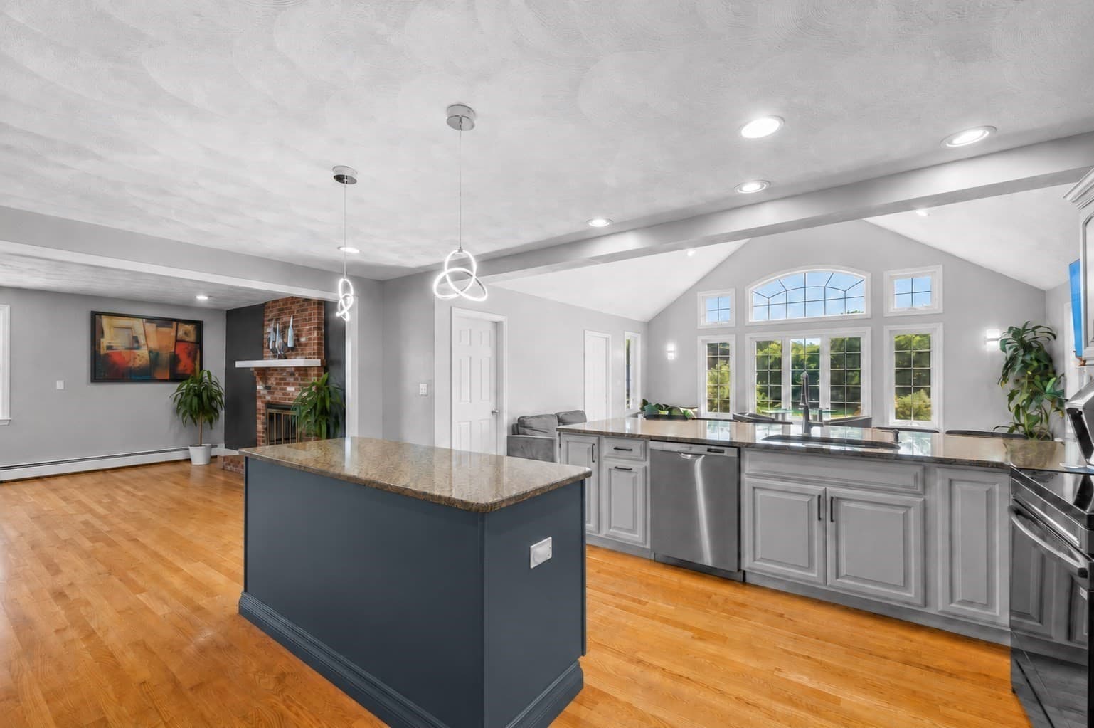 Single Family Residence at 103 Barker St, North Andover MA 01845, photo 17 of 42