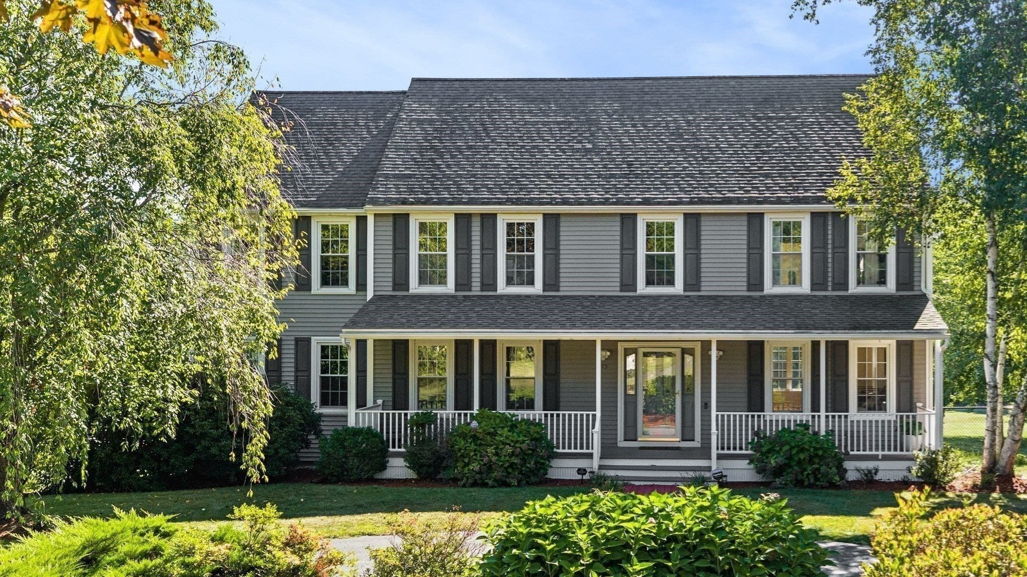 Single Family Residence at 103 Barker St, North Andover MA 01845, photo 4 of 42