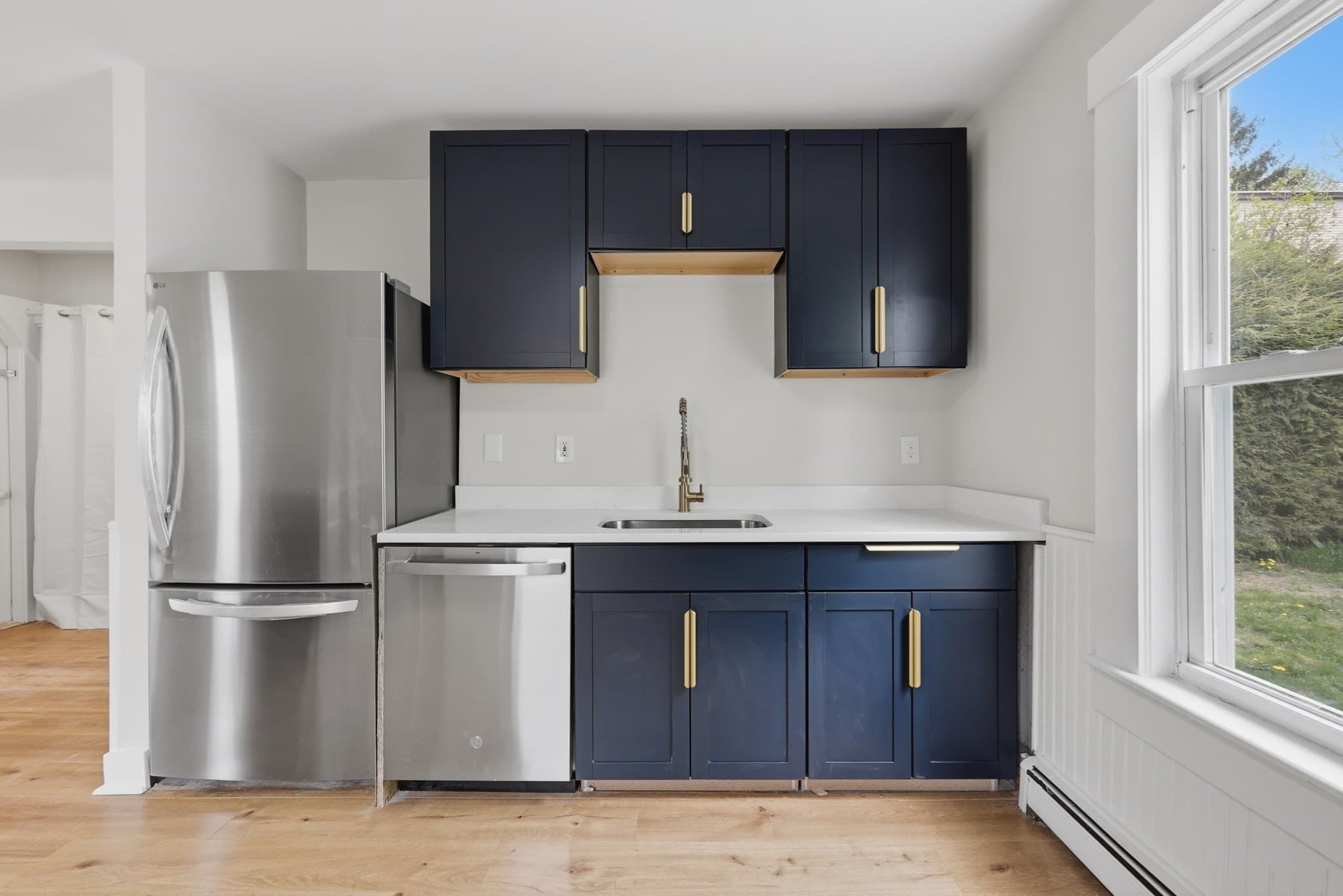 Single Family Residence at 150 Washington Street, Gardner MA 01440, photo 5 of 42