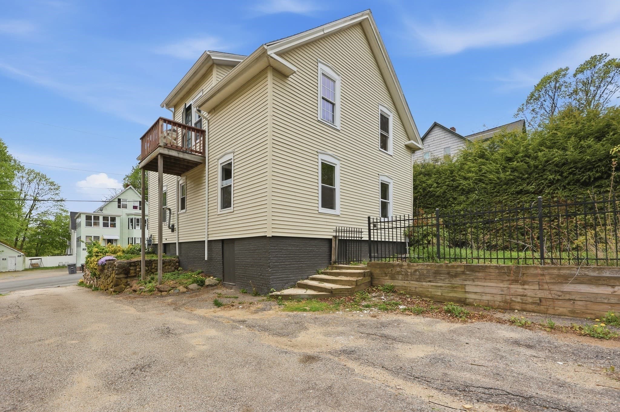 Single Family Residence at 150 Washington Street, Gardner MA 01440, photo 41 of 42