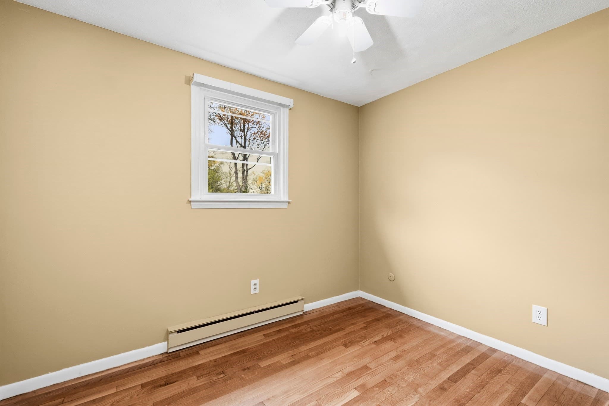 Single Family Residence at 19 Macintosh Ave, Marlborough MA 01752, Marlborough, photo 21 of 39
