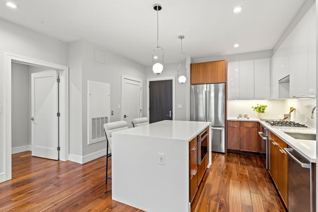 Condominium at 99 Sumner St # 312, Boston MA 02128, Boston, photo 3 of 25
