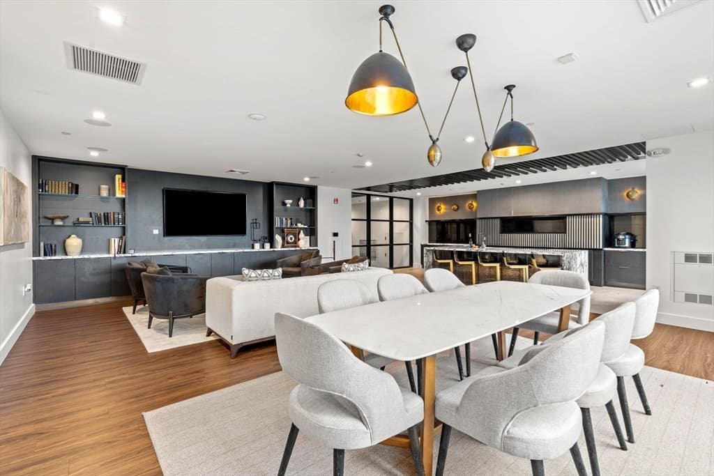 Condominium at 99 Sumner St # 312, Boston MA 02128, Boston, photo 15 of 25