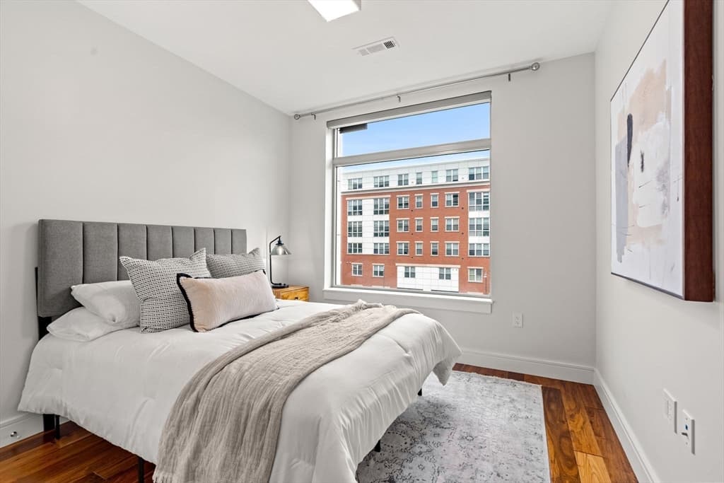 Condominium at 99 Sumner St # 312, Boston MA 02128, Boston, photo 11 of 25