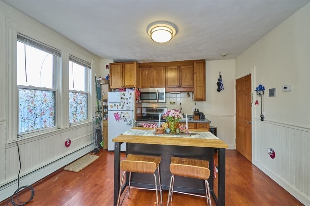 6 Bedford Street # 3R, Somerville MA 02143 photo 3