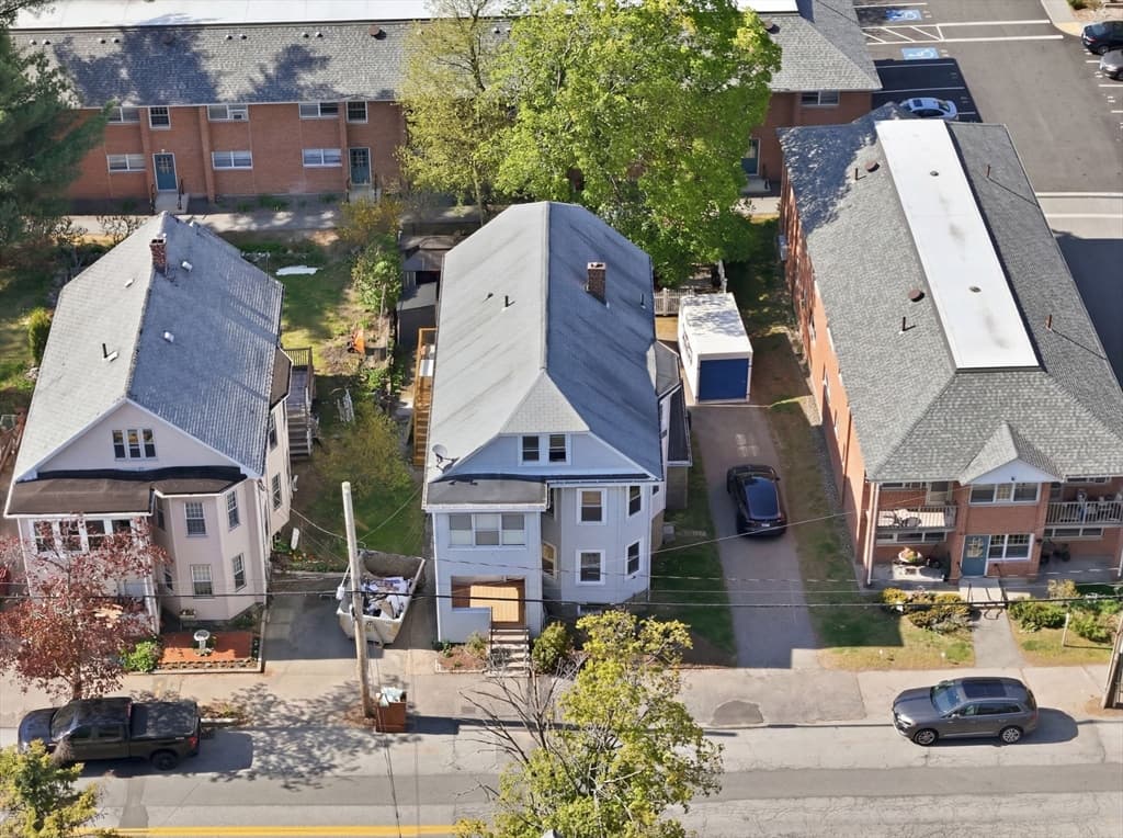 Condominium at 139 Sycamore St. # 139, Belmont MA 02478, photo 25 of 29