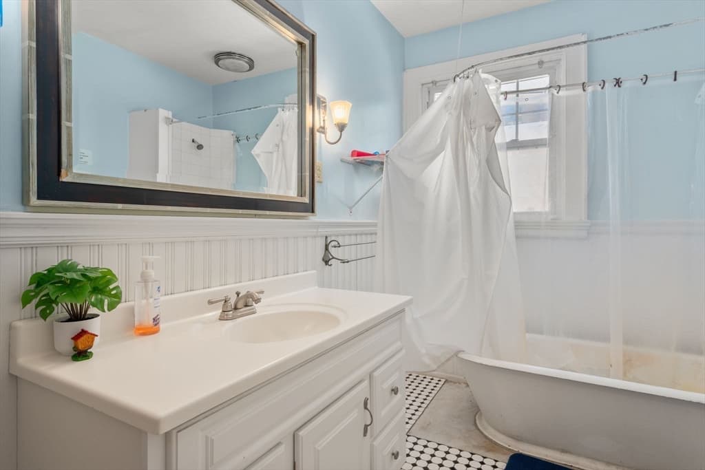 5 Claremont Street, Worcester MA 01610 photo 13