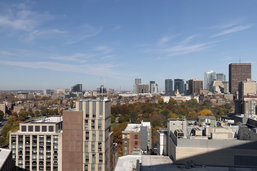 Condominium at 110 Stuart St # 21B, Boston MA 02116, photo 4 of 27