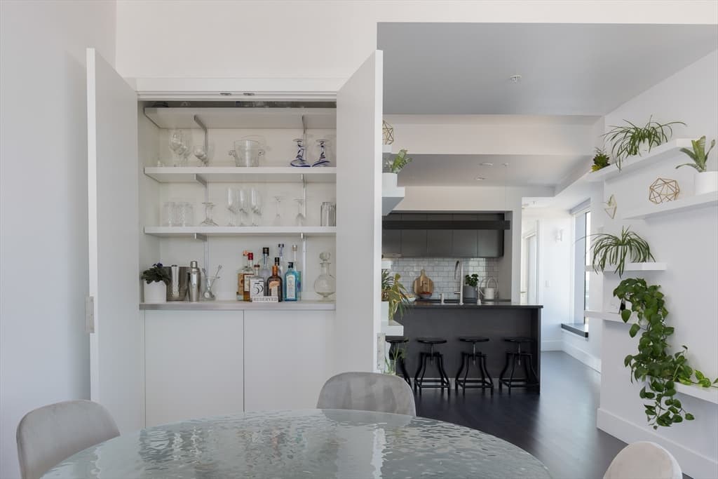 Condominium at 110 Stuart St # 21B, Boston MA 02116, photo 8 of 27