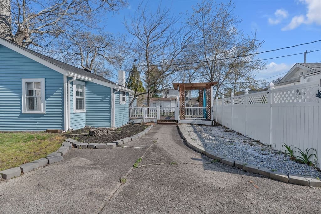 10-R Barnes St, Wareham MA 02571 photo 19