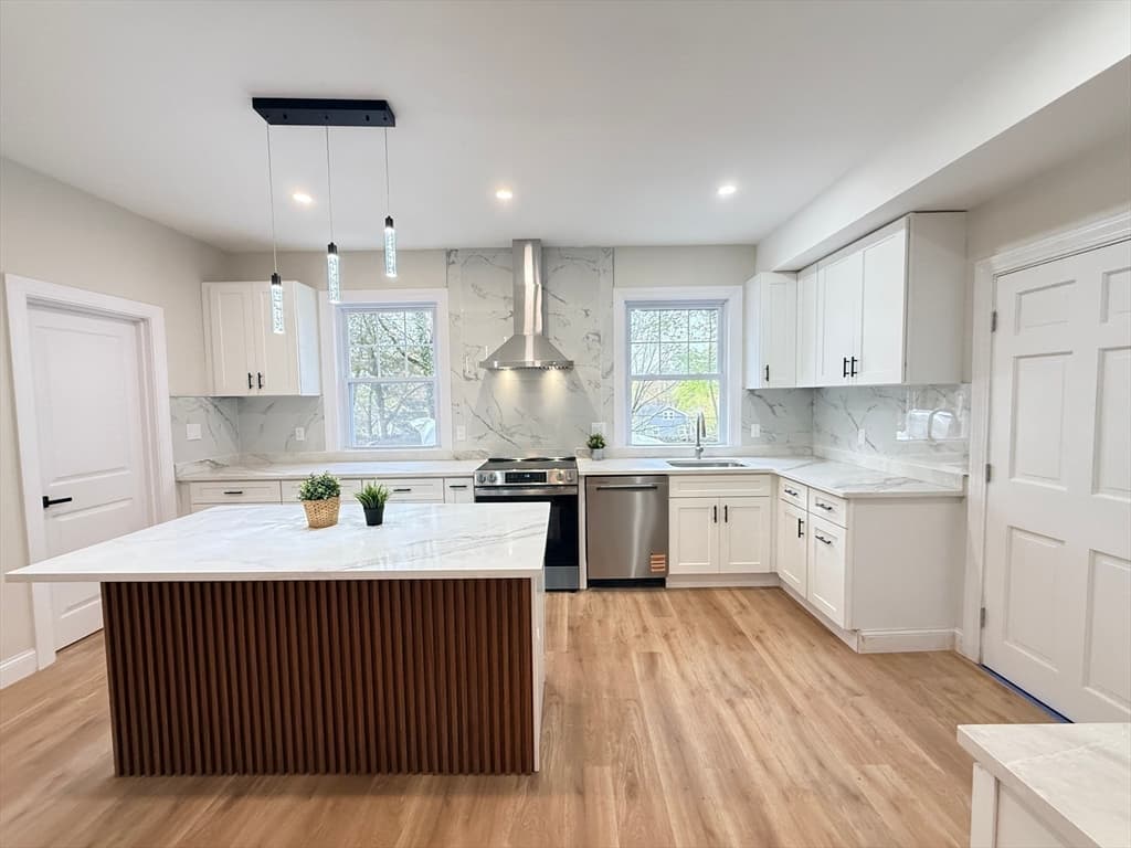 Single Family Residence at 60 Montclair Ave, Quincy MA 02171, photo 7 of 41