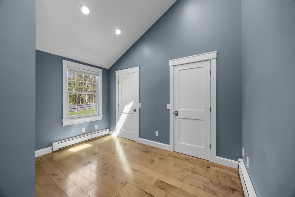 Single Family Residence at 1 Boat House Dr, Wareham MA 02571, Wareham, photo 27 of 42