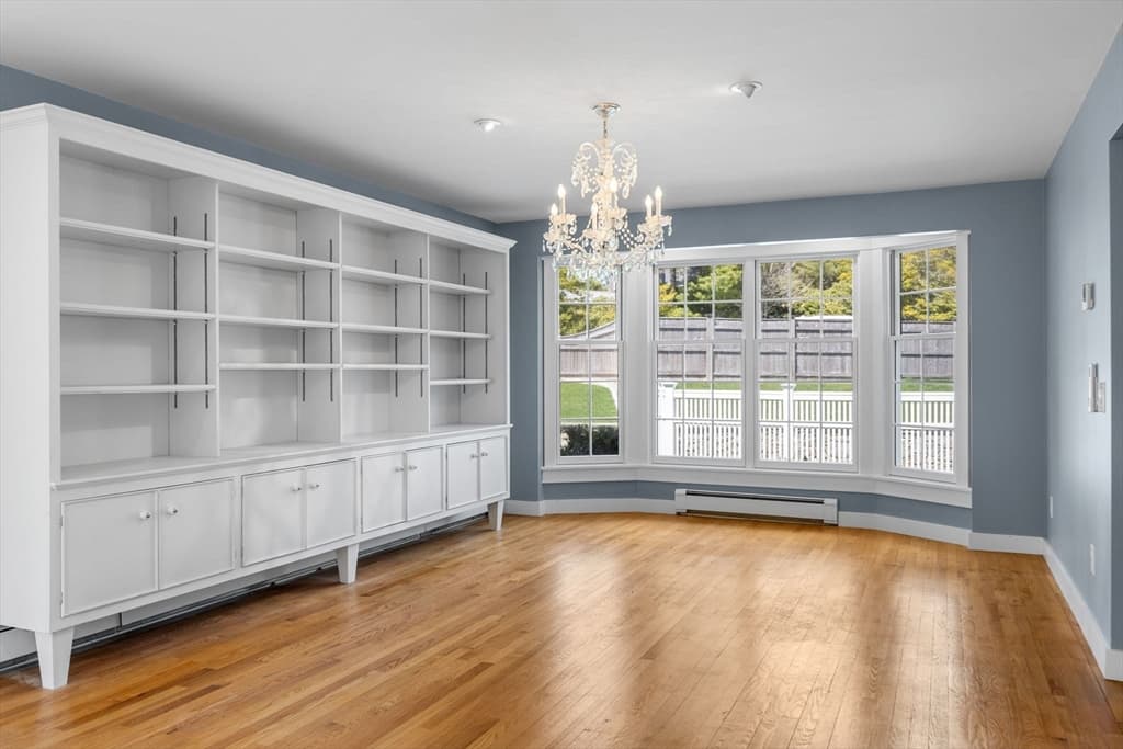 Single Family Residence at 1 Boat House Dr, Wareham MA 02571, Wareham, photo 8 of 42