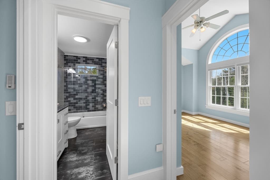 Single Family Residence at 1 Boat House Dr, Wareham MA 02571, Wareham, photo 21 of 42