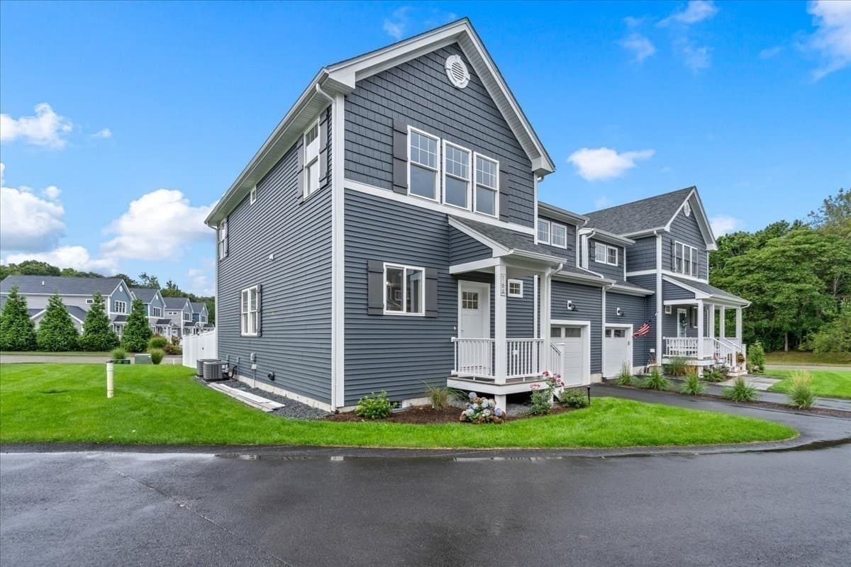 Condominium at 16 Ocean Pines Drive # A, Bourne MA 02562, photo 6 of 38