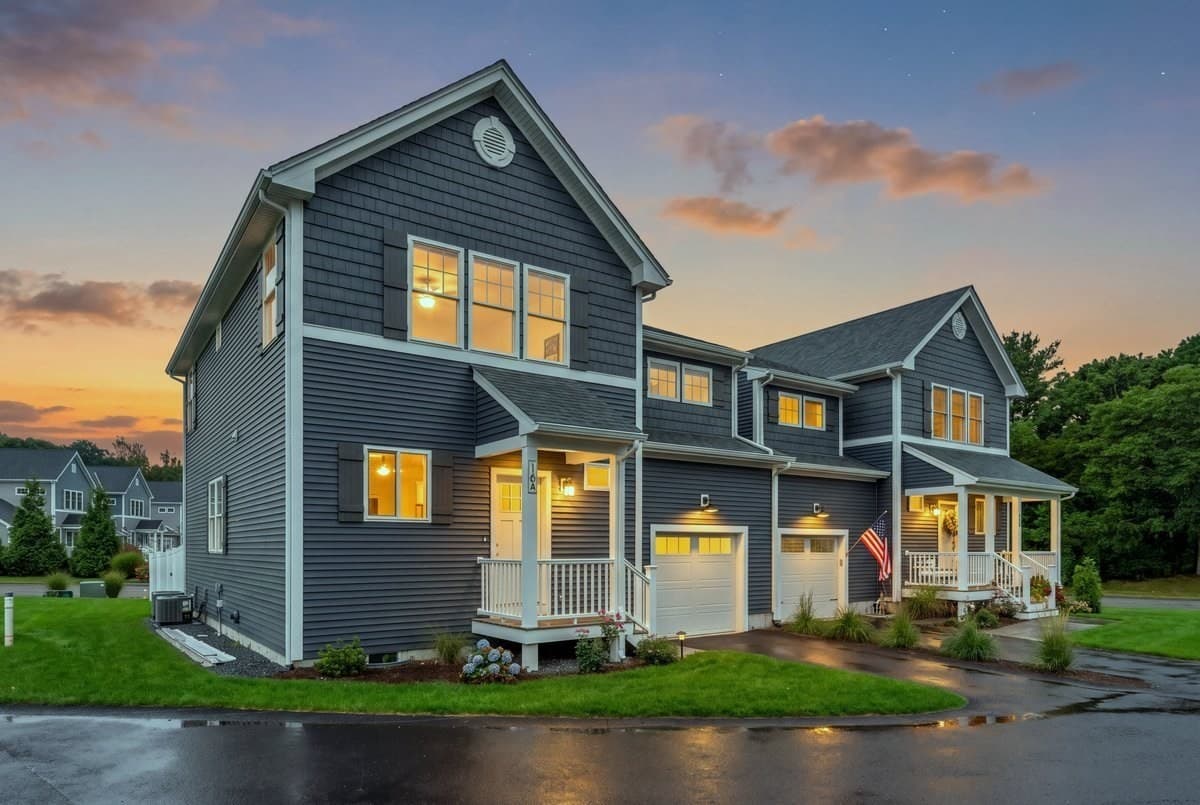 16 Ocean Pines Drive # A, Bourne MA 02562
