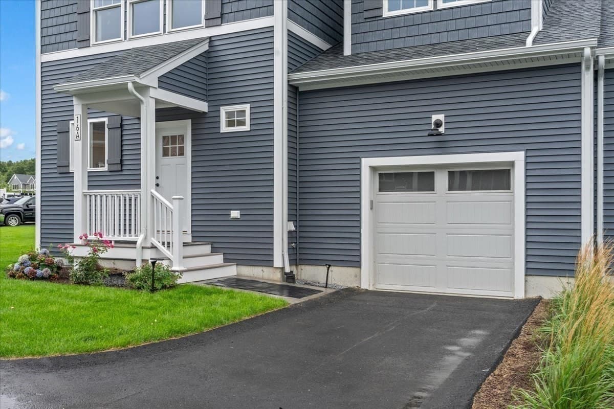 Condominium at 16 Ocean Pines Drive # A, Bourne MA 02562, photo 37 of 38