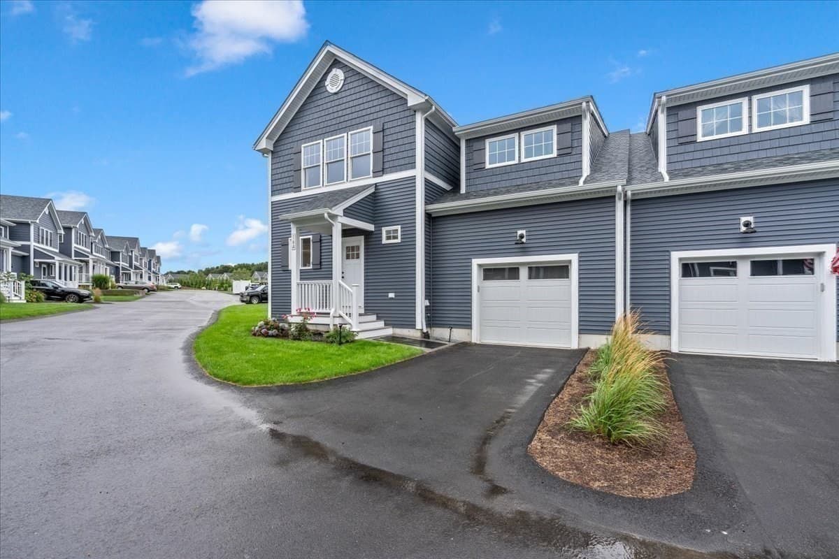Condominium at 16 Ocean Pines Drive # A, Bourne MA 02562, photo 35 of 38