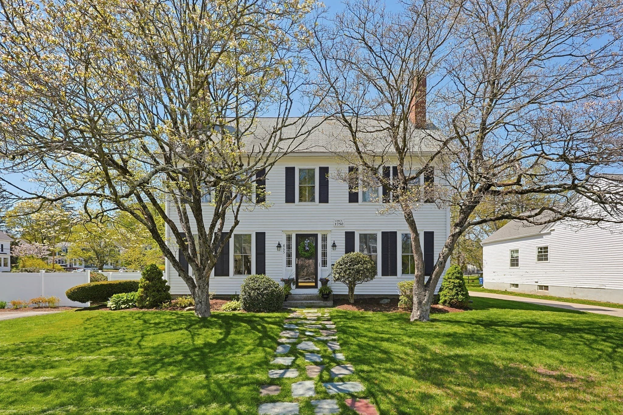 3 Family at 865 Washington Street, Holliston MA 01746, photo 3 of 42