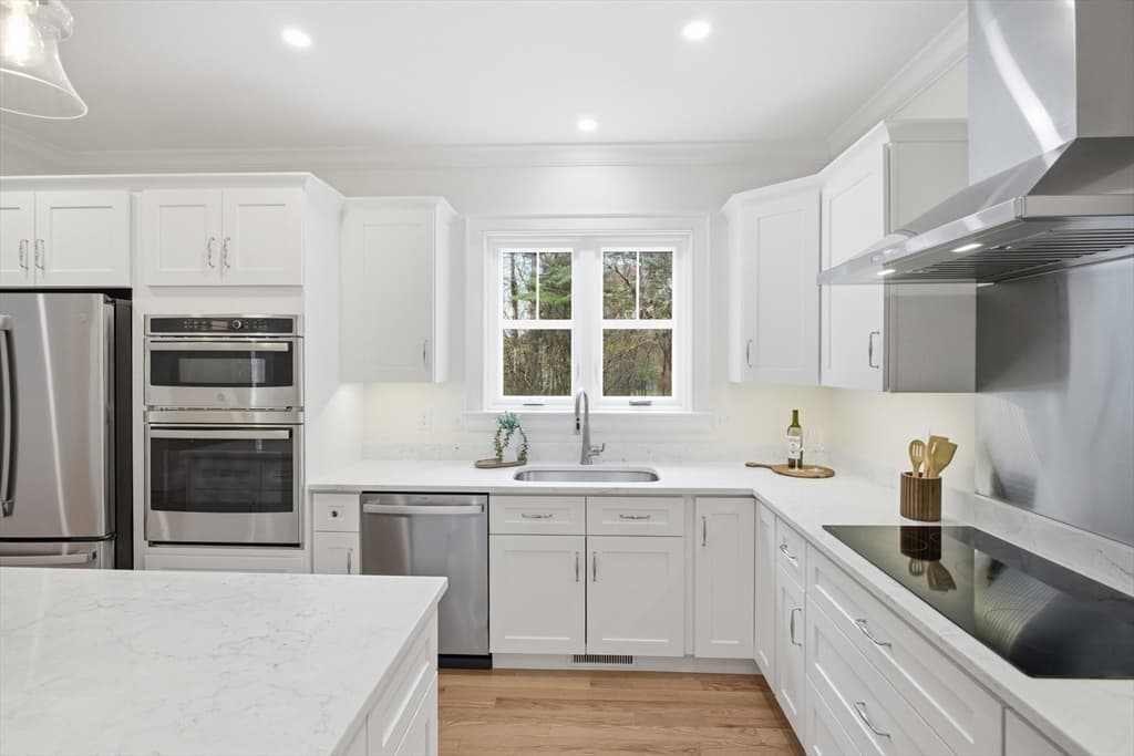 Single Family Residence at 305 Concord Rd # 2, Billerica MA 01821, photo 5 of 41