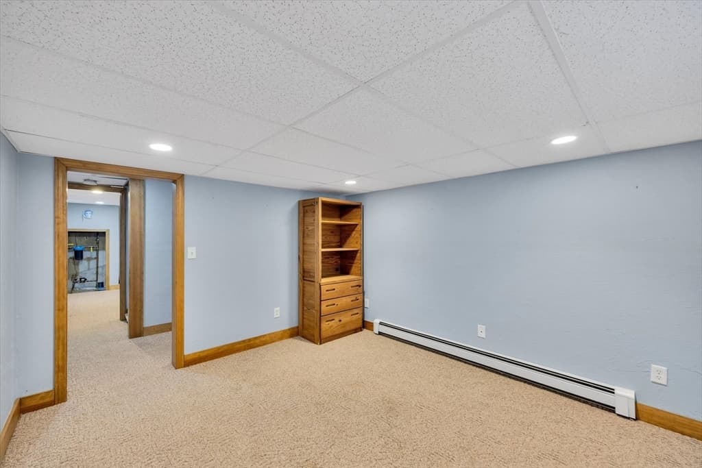 Single Family Residence at 34 Hilltop Dr, Bourne MA 02561, photo 29 of 42