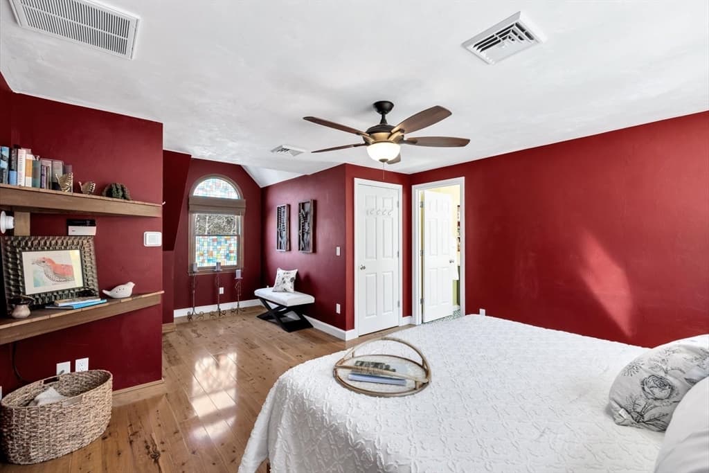 Single Family Residence at 34 Hilltop Dr, Bourne MA 02561, photo 21 of 42